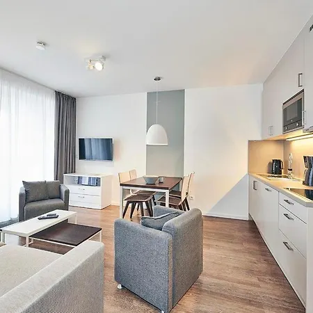 Deichhaeuser Anna Kueste Deichhaeuser Anna Kueste 4-11 *